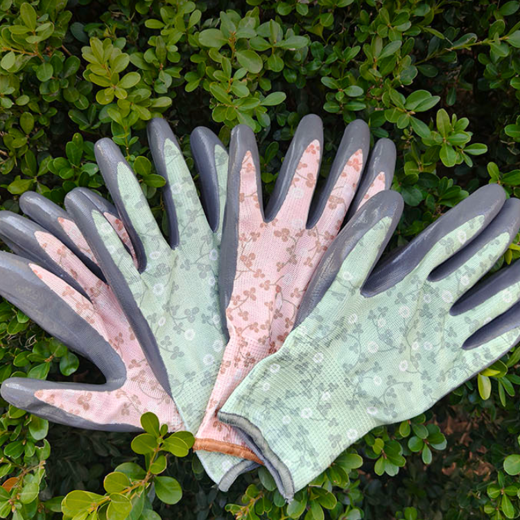 Nitrile Gardening Gloves
